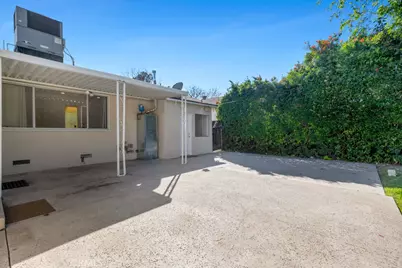 17435 Burma, Encino, CA 91316 - Photo 46