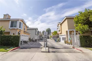 9155 Noble, North Hills, CA 91343 - Photo 4