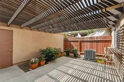 20120 Runnymede Street #17, Winnetka, CA 91306 - Photo 40