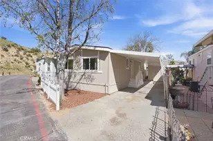 30000 Hasley Canyon, Castaic, CA 91384 - Photo 4