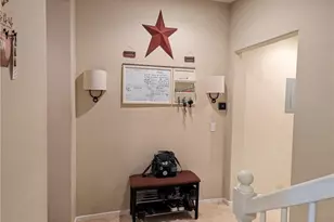 27976 Trillium Ln, Valencia, CA 91354 - Photo 14