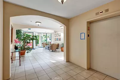 4200 Via Arbolada #104, Los Angeles, CA 90042 - Photo 16