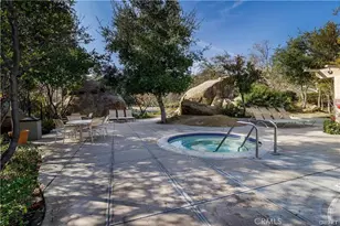 22373 Mission Cir, Chatsworth, CA 91311 - Photo 6