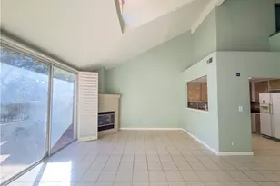 22373 Mission Cir, Chatsworth, CA 91311 - Photo 16