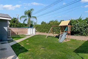 16615 Calahan St, North Hills, CA 91343 - Photo 32