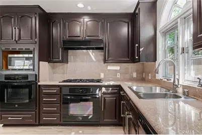 16615 Calahan Street, North Hills, CA 91343 - Photo 14