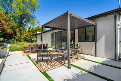 20100 Hatteras Street, Woodland Hills, CA 91367 - Photo 32