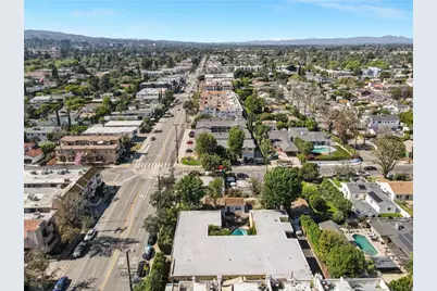 14641 Magnolia Boulevard, Sherman Oaks, CA 91403 - Photo 30