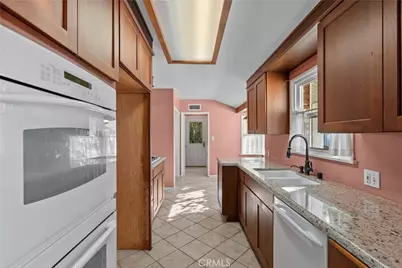 9458 Ruffner, Northridge, CA 91343 - Photo 6