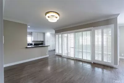 17200 Willard, Lake Balboa, CA 91406 - Photo 8