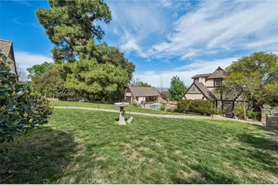 23021 8th Street, Newhall, CA 91321 - Photo 4