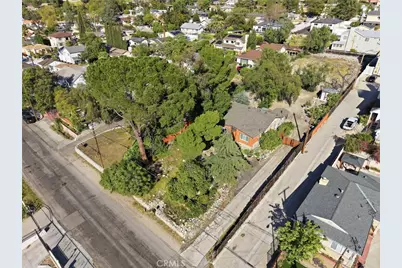 10418 Samoa Avenue, Tujunga, CA 91042 - Photo 34