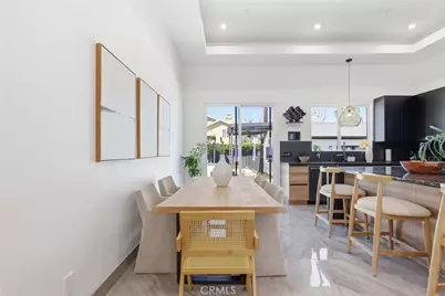 23143 Leonora, Woodland Hills, CA 91367 - Photo 6