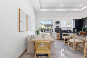 23143 Leonora, Woodland Hills, CA 91367 - Photo 6