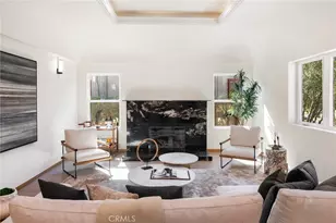 348 S Orange Dr, Los Angeles, CA 90036 - Photo 1