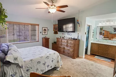 21946 Peppercorn, Saugus, CA 91350 - Photo 18