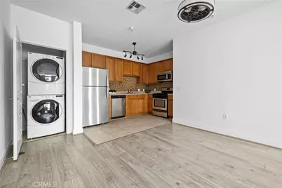 6938 Laurel Canyon Blvd #304, North Hollywood, CA 91605 - Photo 8