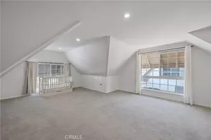 22810 Rio Chico Dr, Valencia, CA 91354 - Photo 26