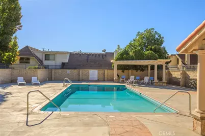22810 Rio Chico Drive, Valencia, CA 91354 - Photo 38