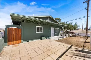 625 E Freedrick St, Barstow, CA 92311 - Photo 1
