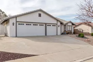42307 61st St W, Quartz Hill, CA 93535 - Photo 1