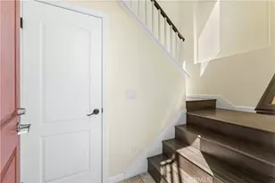 27968 Avalon, Canyon Country, CA 91351 - Photo 10