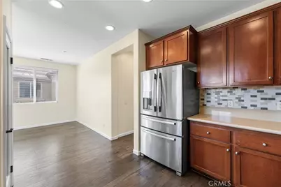 27968 Avalon, Canyon Country, CA 91351 - Photo 28