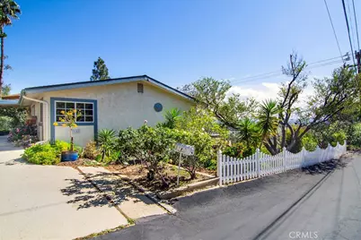 7158 Leota, Canoga Park, CA 91304 - Photo 2