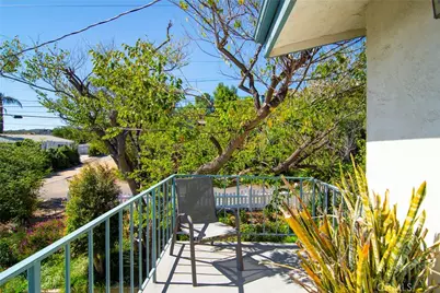 7158 Leota, Canoga Park, CA 91304 - Photo 12