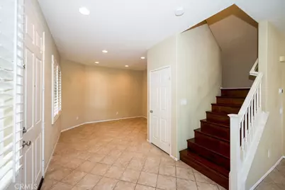 27933 Sirani Court, Valencia, CA 91355 - Photo 4
