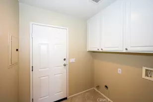 27933 Sirani Ct, Valencia, CA 91355 - Photo 14