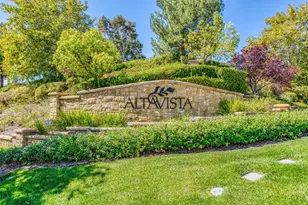 27933 Sirani Ct, Valencia, CA 91355 - Photo 22