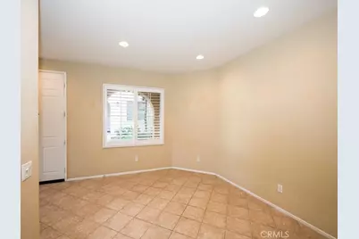 27933 Sirani Court, Valencia, CA 91355 - Photo 8