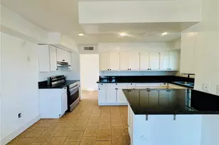 1031 Elizabeth Ct, Bakersfield, CA 93308 - Photo 8