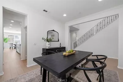 22462 Flatwater Court, Saugus, CA 91350 - Photo 4