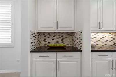 22462 Flatwater Court, Saugus, CA 91350 - Photo 12