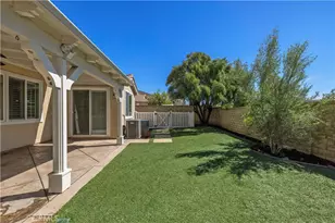 22462 Flatwater Ct, Saugus, CA 91350 - Photo 34