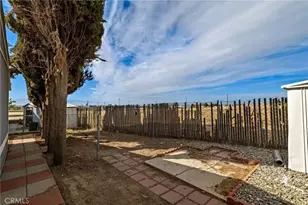 8300 Kern Canyon, Bakersfield, CA 93306 - Photo 36