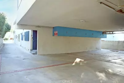 11100 Camarillo Street, Los Angeles, CA 91602 - Photo 4