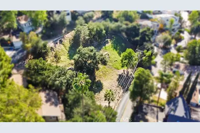 4256 N Canoga Avenue, Woodland Hills, CA 91364 - Photo 22