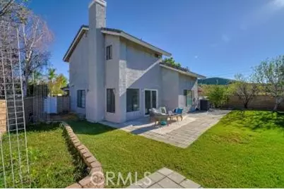 21602 Bedford Way, Saugus, CA 91350 - Photo 16