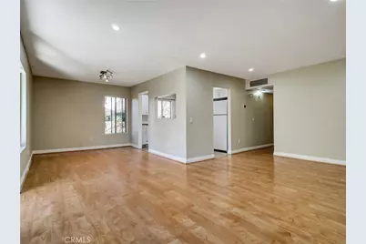 18350 Hatteras #123, Tarzana, CA 91356 - Photo 1