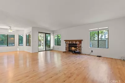 2845 Queens Way, Thousand Oaks, CA 91362 - Photo 22