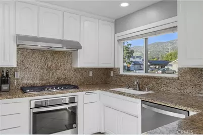 2178 Cheam Avenue, Simi Valley, CA 93063 - Photo 12