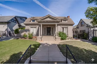 122 N Ridgewood Place, Los Angeles, CA 90004 - Photo 1