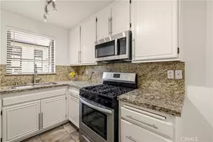 18193 Sundowner Way, Canyon Country, CA 91387 - Photo 6