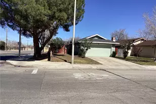 1305 Ave J3, Lancaster, CA 93535 - Photo 1