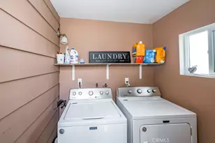 6834 Quinton Ln, Tujunga, CA 91042 - Photo 20
