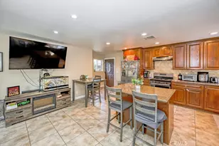 6834 Quinton Ln, Tujunga, CA 91042 - Photo 10