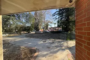17545 Community St, Northridge, CA 91325 - Photo 10